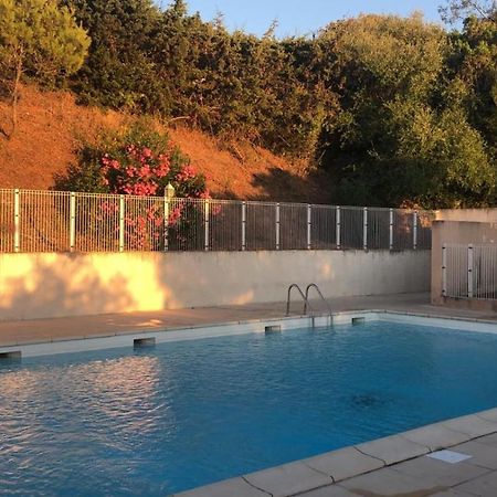 شقة بورْتِكْسْيو  في Studio In Porticcio المظهر الخارجي الصورة